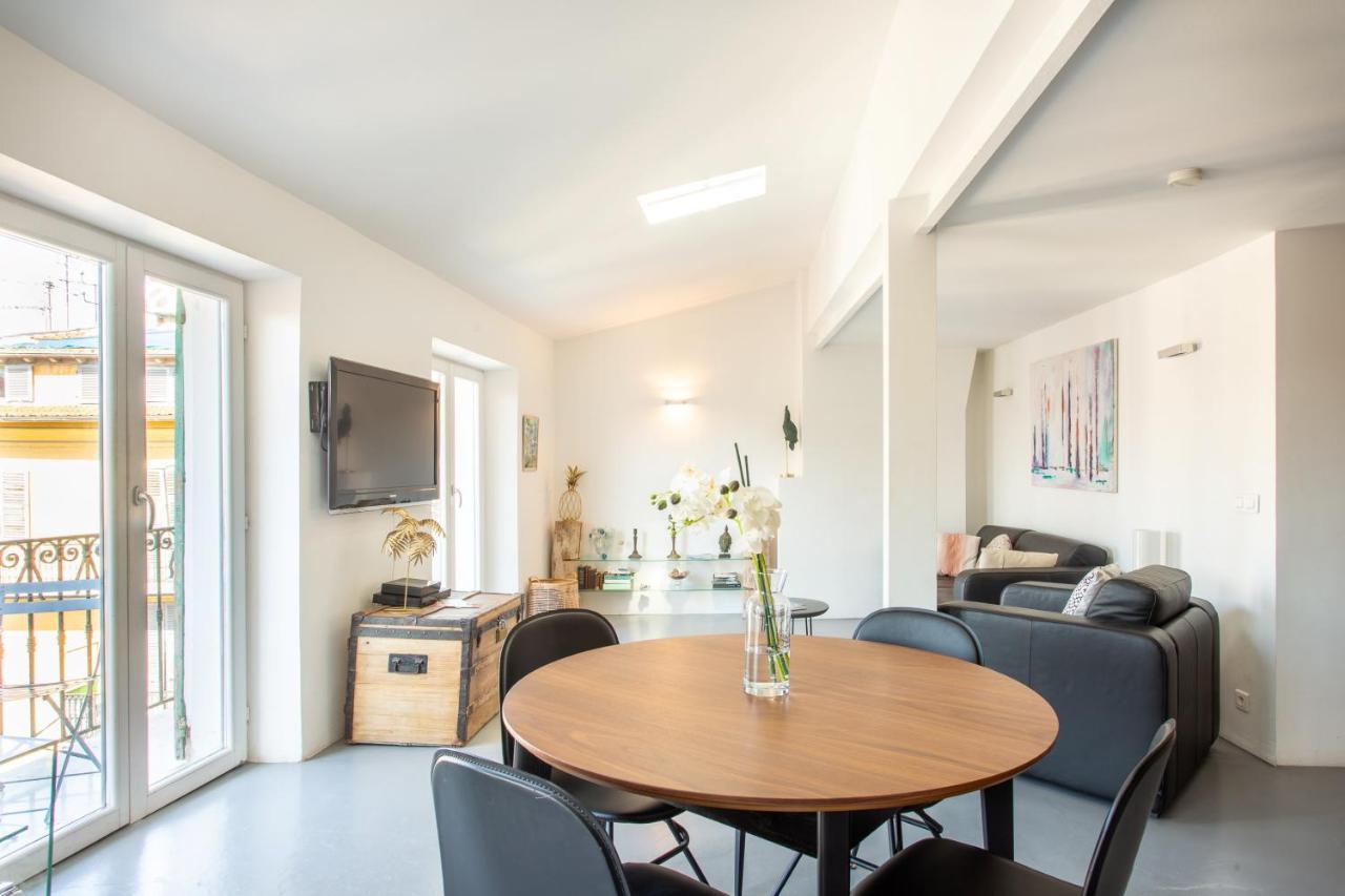 Ross 5- F2, Lumineux, Balcon, Loft, Clim, Vieux-Nice Dış mekan fotoğraf