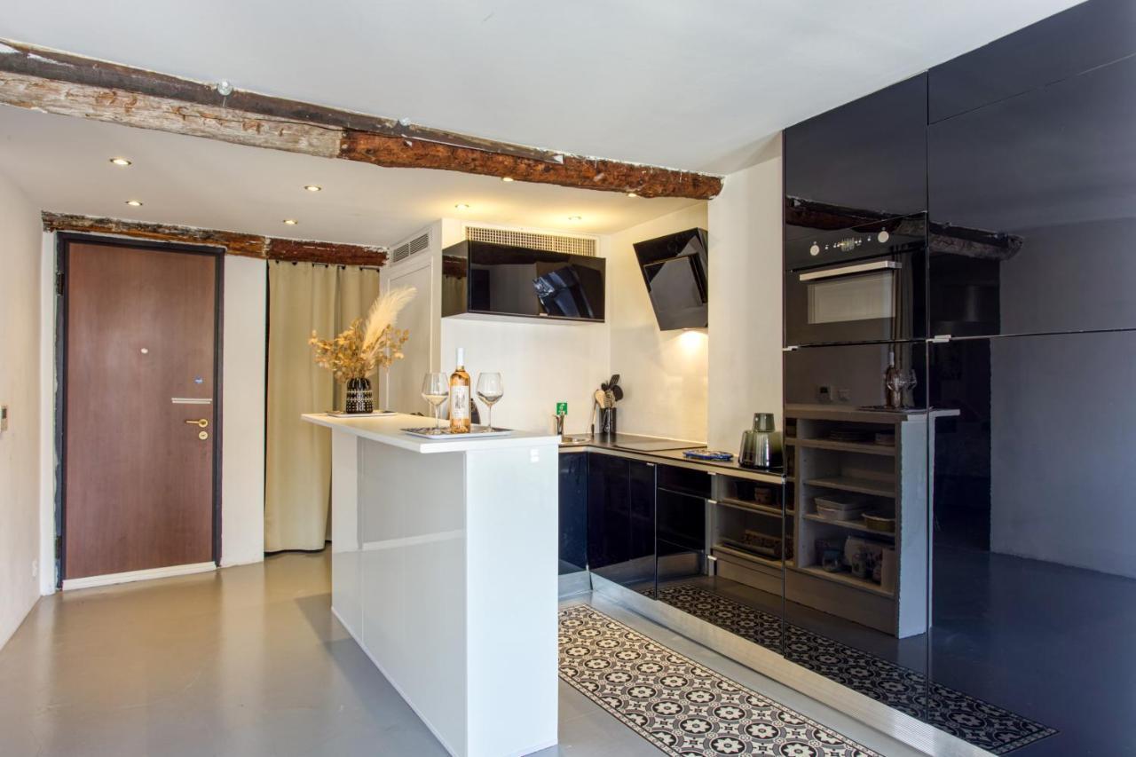 Ross 5- F2, Lumineux, Balcon, Loft, Clim, Vieux-Nice Dış mekan fotoğraf